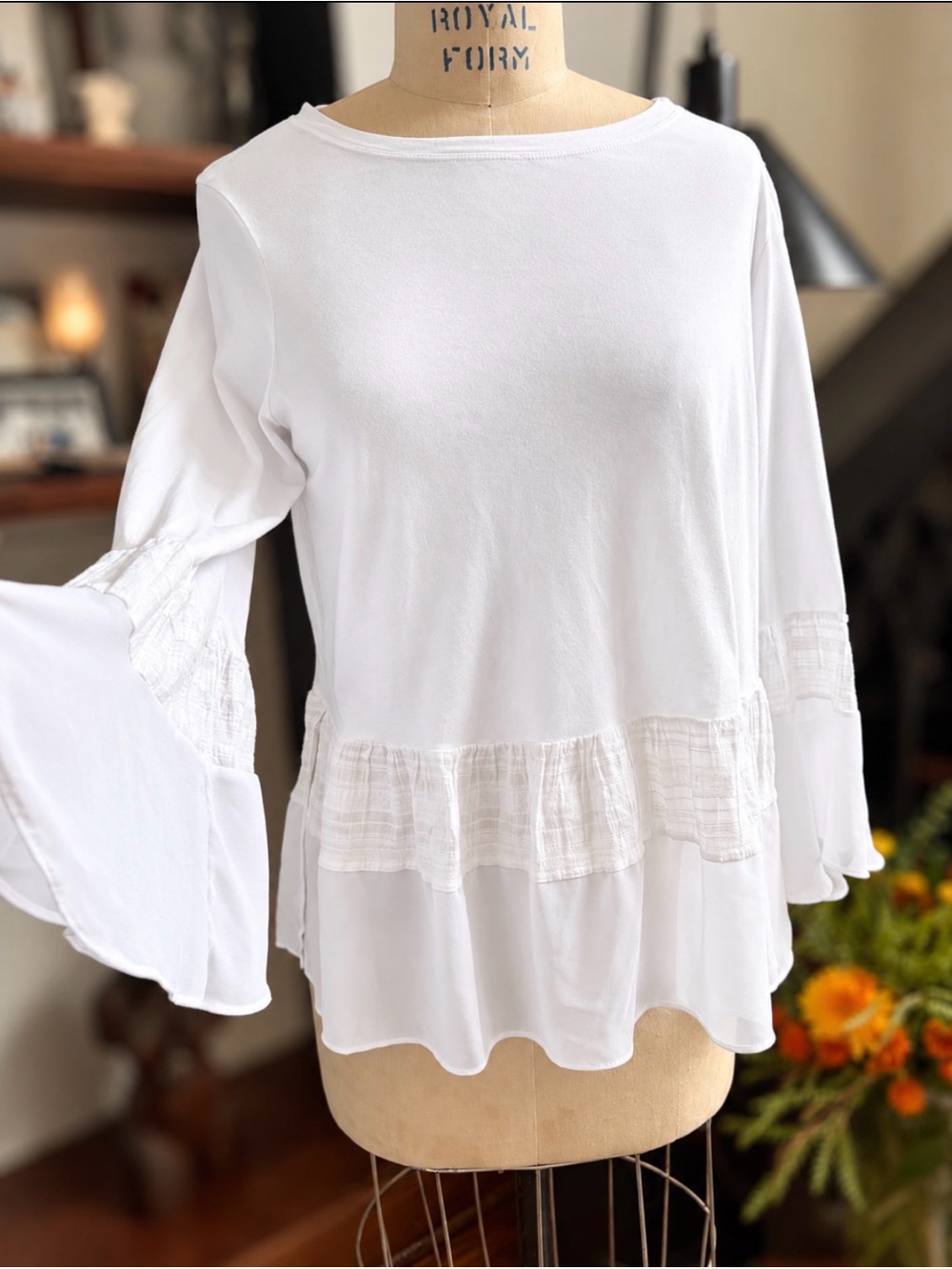 BCBGMAXAZRIA White Ruffle Peplum Top Cotton Modal Romantic Bell Sleeve S
